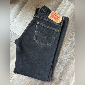 Men’s Levi jeans